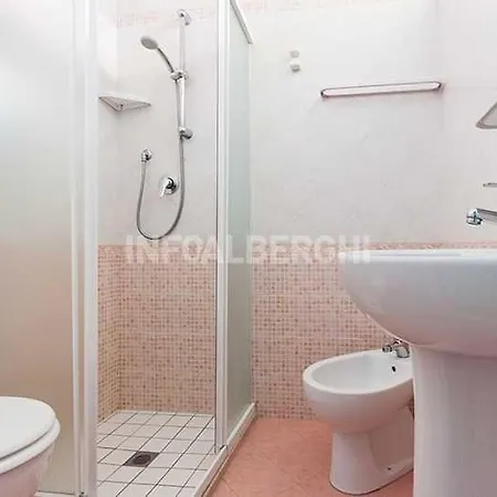 Frontemare Hotel 2*