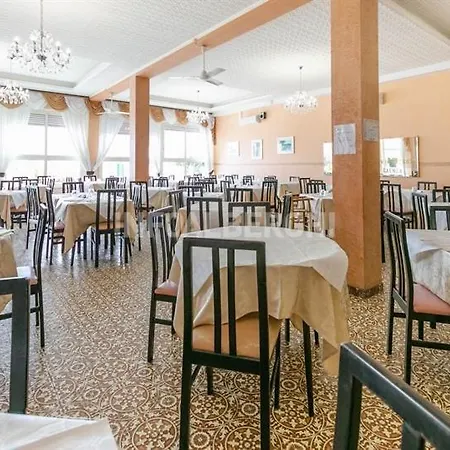 Ξενοδοχείο Frontemare 2*